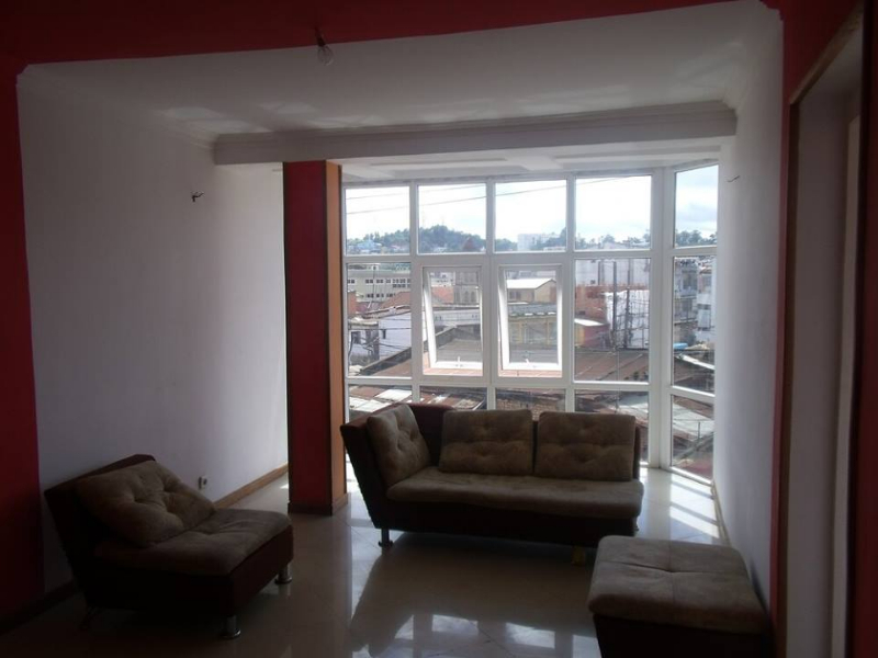 APPARTEMENT A LOUER A AMPAHIBE Ref#5877 Miniature 2