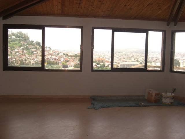 DES APPARTEMENTS A LOUER A AMPARIBE Ref#50534 Miniature 1