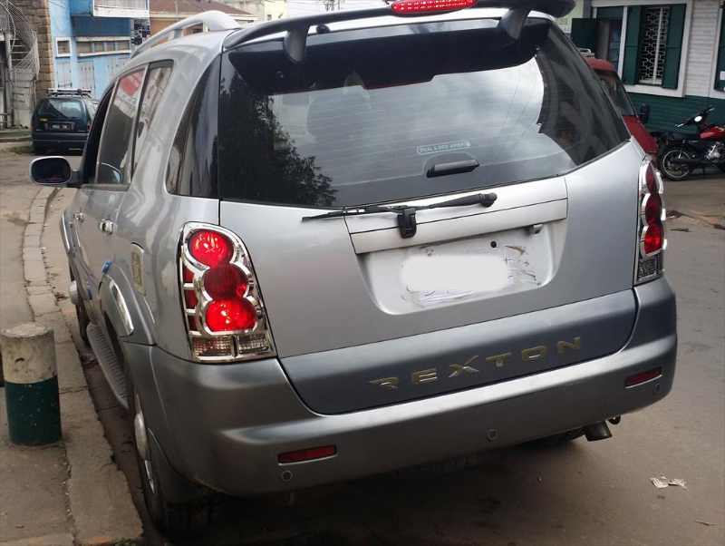 Vend SSANGYONG REXTON Miniature 1
