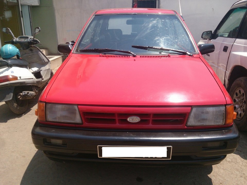 Vends Kia Pride Pop Miniature 1