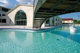 CONSTRUCTION PISCINE MOINS CHER QUE LES AUTRES Image principale