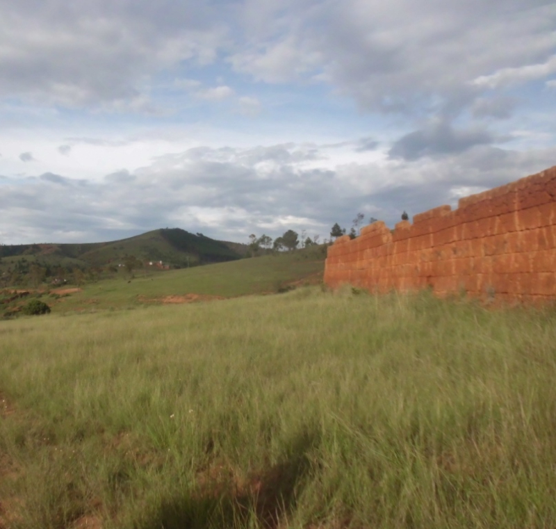A VENDRE TERRAIN BORD DE ROUTE PRINCIPALE Antanetibe Ikianja Avaratra Ambohimangakely - tana, Mada