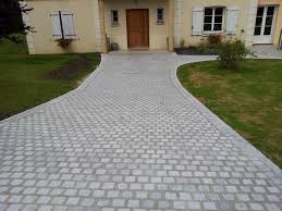 SPECIALISTE EN REVETEMENT SOL : PAVAGE,BITÜME BETON ARME,. …etc  «   à meilleur PRIX »  ! - TANA, MADAGASCAR