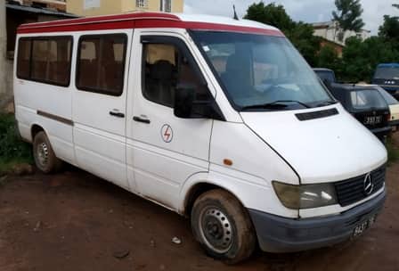 VENDS sprinter MB310D taxibe 147D année 2008 - Antananarivo, Madagascar