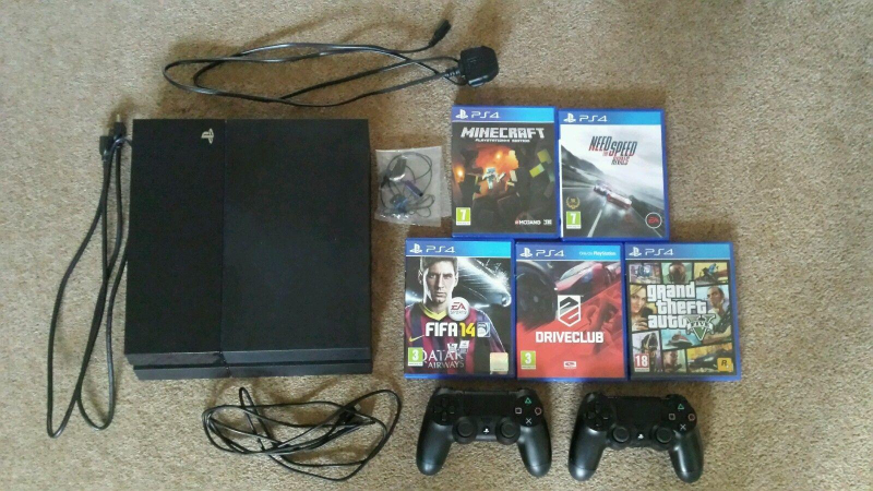  Donne Console PS4 500 GO en très bon état - BREST, FRANCE