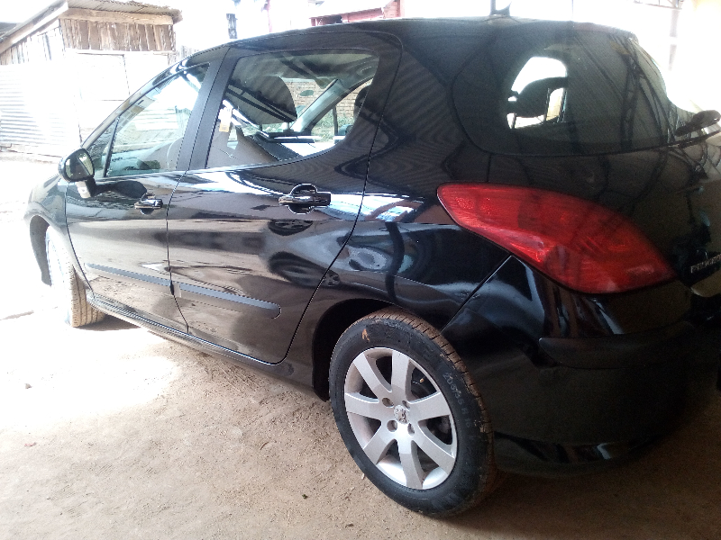 A vendre peugeot 308 hdi 1.6 16 soupapes - Antananarivo, Madagascar