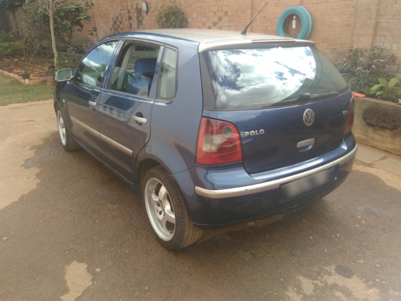 Vends belle VW POLO SDI 1.9L année 2002 Miniature 1