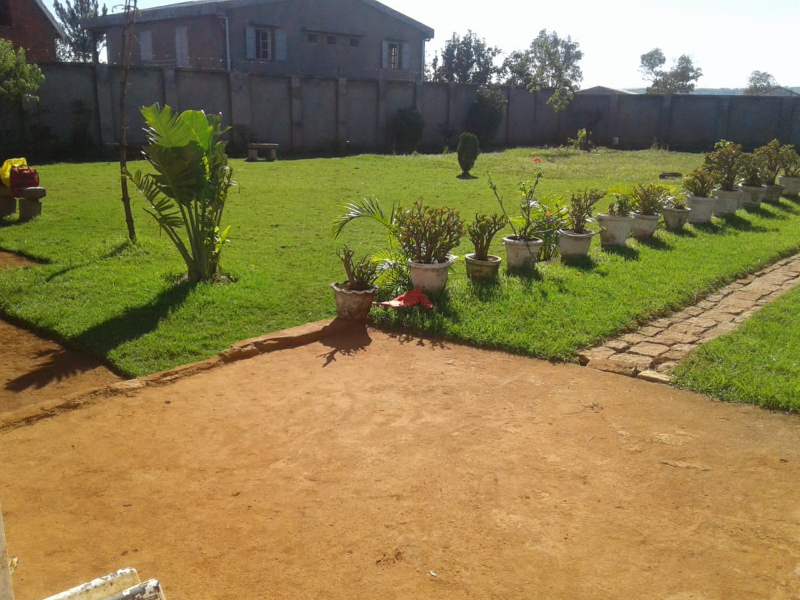 TERRAIN A VENDRE A ANTSIRABE VATOFOTSY Miniature 3
