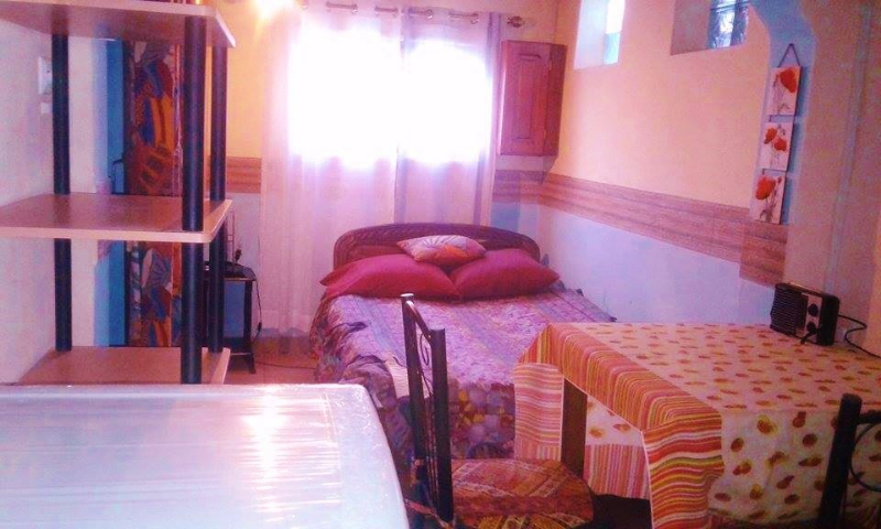 STUDIO POUR ETUDIANT ou BUREAU A LOUER 67ha sud - ANTANANARIVO, MADAGASCAR