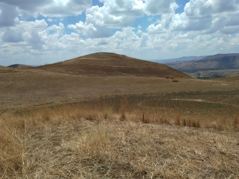 Terrain 700m2 Ambohimangakely et 46ha Analavory - Antananarivo, Madagascar
