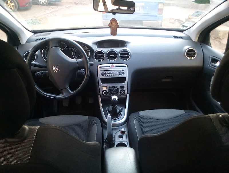 A vendre peugeot 308 HDI 1.6 16S Miniature 1