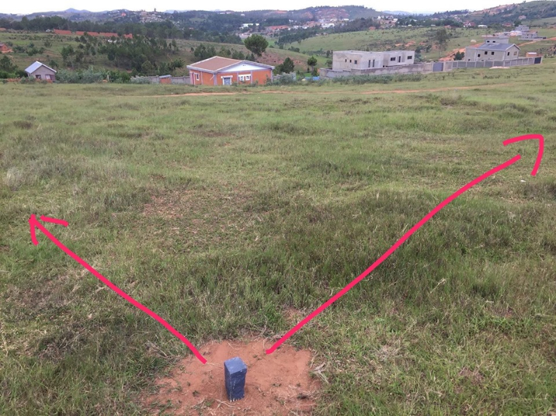TERRAIN A VENDRE A AMBOHIMALAZA Miniature 1