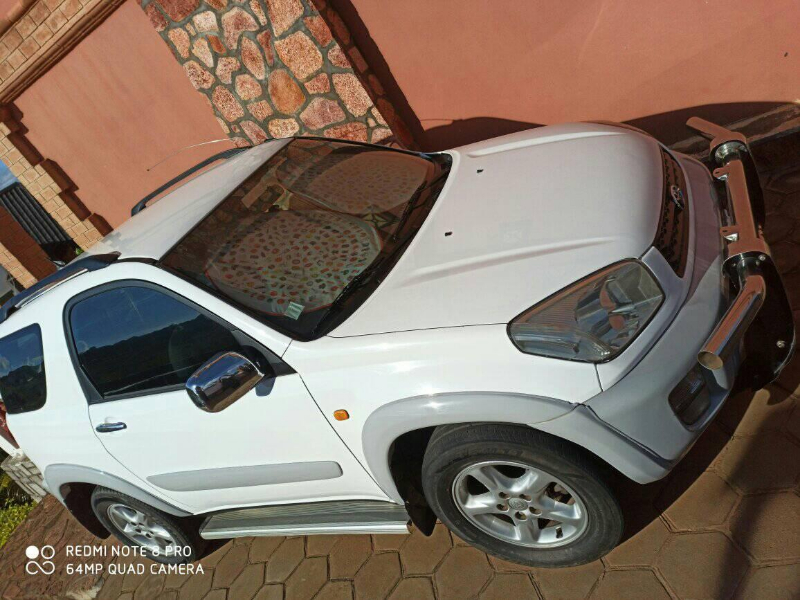 A vendre belle Toyota Rav4 3 portes - antananarive, madagascar