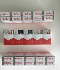  Vente et déstockage des cartouches de cigarette - Paris, France