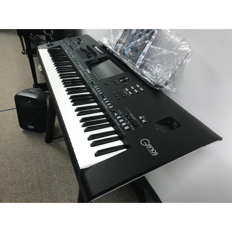 Yamaha Genos XXL Set / korg pa4x Image principale