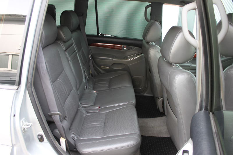 Toyota land cruiser prado GX à 48,500,000 Ar Miniature 3