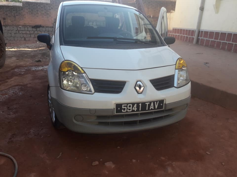 Renault Modus - Antananarivo, Madagascar
