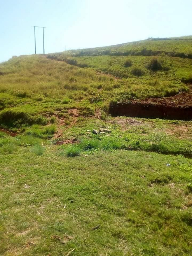 A VENDRE Terrain bord de route RN1 Miniature 1