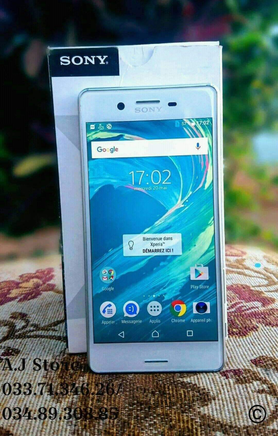 Smartphones a vendre Miniature 1