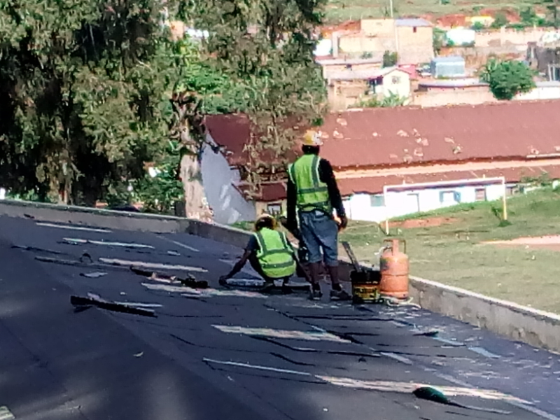 SPECIALISTE EN REVETEMENT SOL & ETANCHEITE : PAVAGE, BETON ARME,. …  ! Réalise tous travaux de revêt Miniature 3