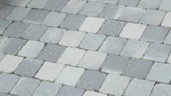 SPECIALISTE EN REVETEMENT SOL & ETANCHEITE : PAVAGE, BETON DE FORME… Miniature 1