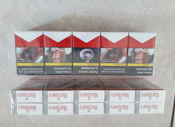 Marlboro - Camel Philip Morris Chesterfield Dunhill Fortuna JPS Winston - Brest, France